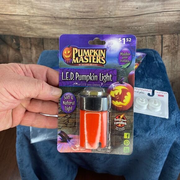 COPY - Halloween special lot #11 with various Halloween supplies - Picture 5 of 6